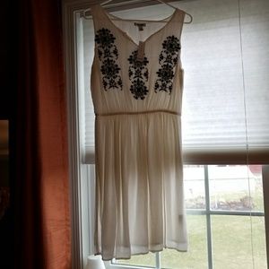 White old navy dress BNWT